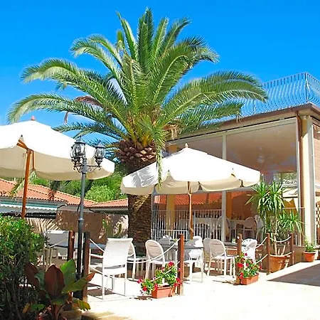 Hotel Wanda Porto Azzurro